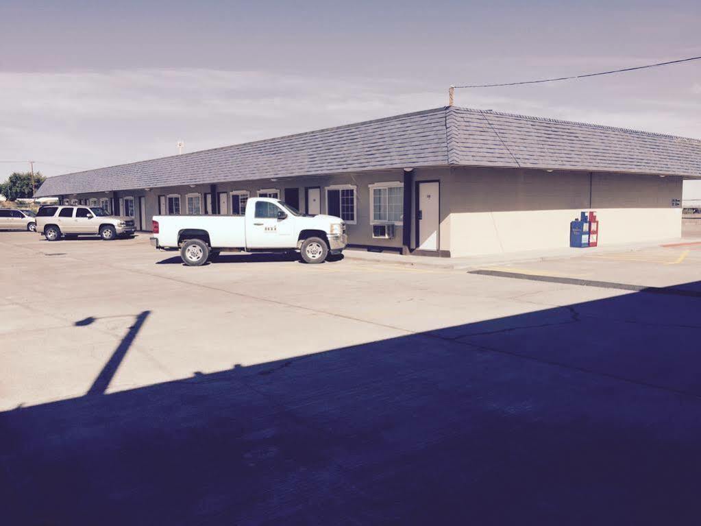 Rodeway Inn Hermiston - Umatilla Exterior photo